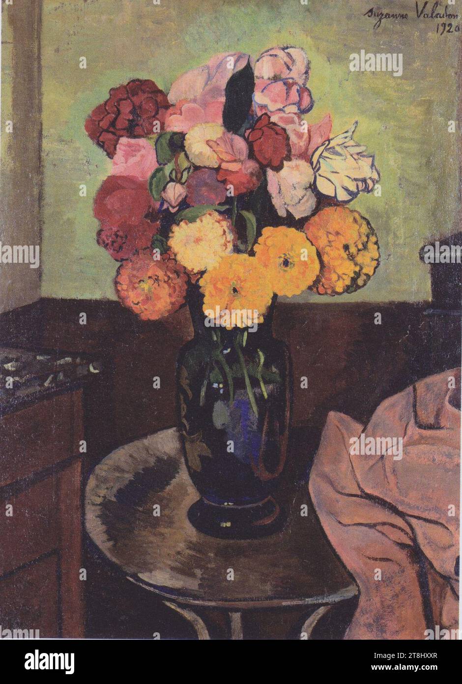 Suzanne Valadon - Blumenvase auf einem runden Tisch - 1920. Stock Photo
