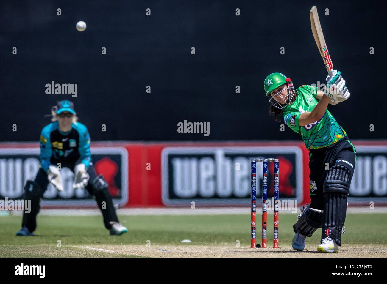 Melbourne, Australia, 19 November, 2023. Melbourne Stars player Maia Bouchier plays a lofted drive during Weber Women's Big Bash League (WBBL 09) match between Melbourne Stars Women and Brisbane Heat Women at the CitiPower Centre on November 19, 2023 in Melbourne, Australia. Credit: Santanu Banik/Speed Media/Alamy Live News Stock Photo