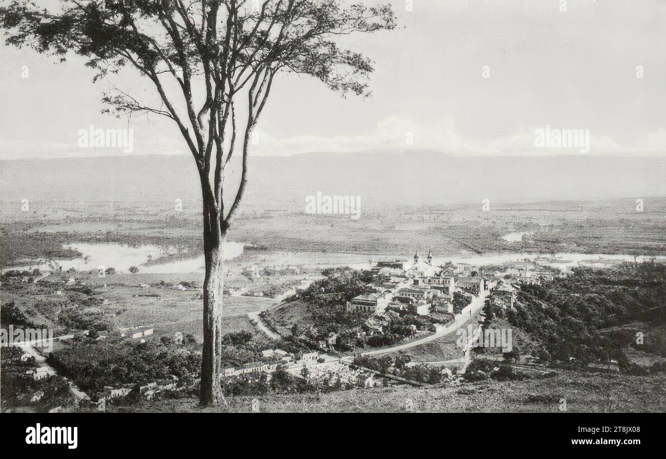 Aparecida; Postcard; Panoramic view, anonymous, before 1940, archival, offset print on cardboard, 9 x 14 cm, verso l.o., in print, 'VISTA PARCIAL DA ROMANTICA / CIDADE DE APARECIDA Stock Photo