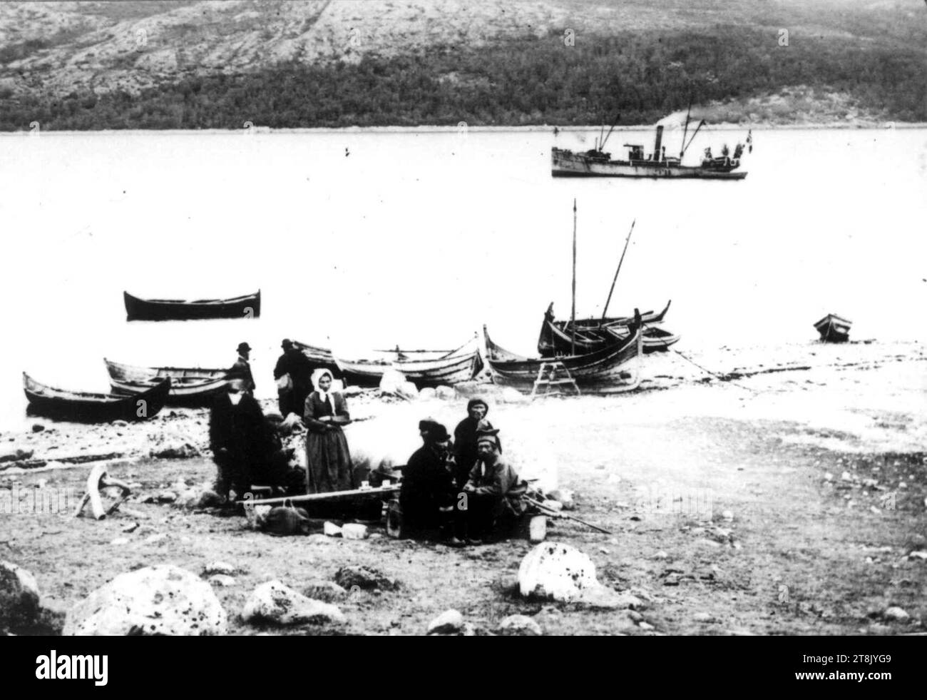 Valgmannsvalget i Sør-Varanger, Finnmark, 1899. Samer som skal stemme Stock Photo