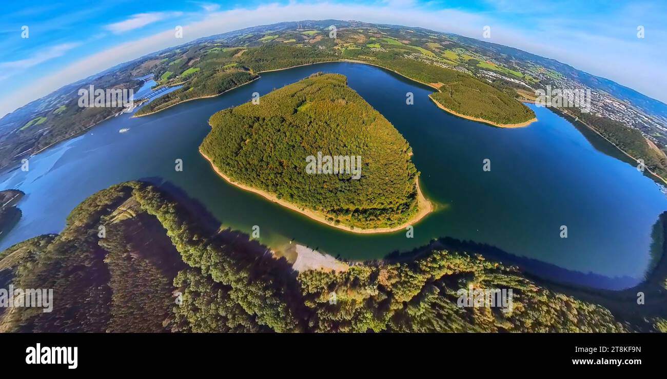 Super wide fish eye lens hi-res stock photography and images - Alamy
