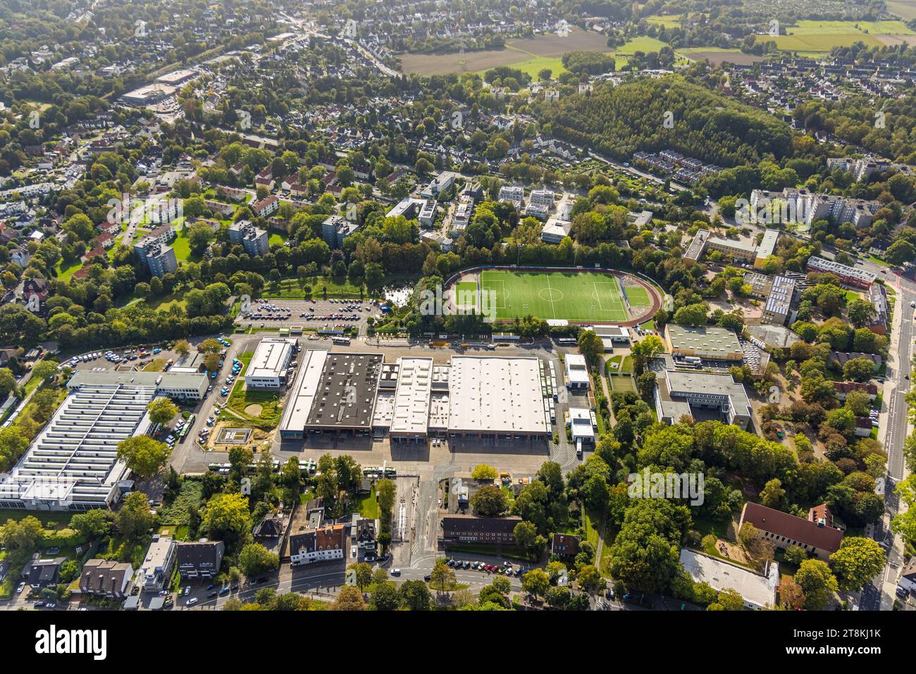 Aerial view, sports field Hombruchsfeld and school center Renninghausen with Helene-Lange-Gymnasium and Robert-Koch- Realschule, bus depot Brünninghau Stock Photo