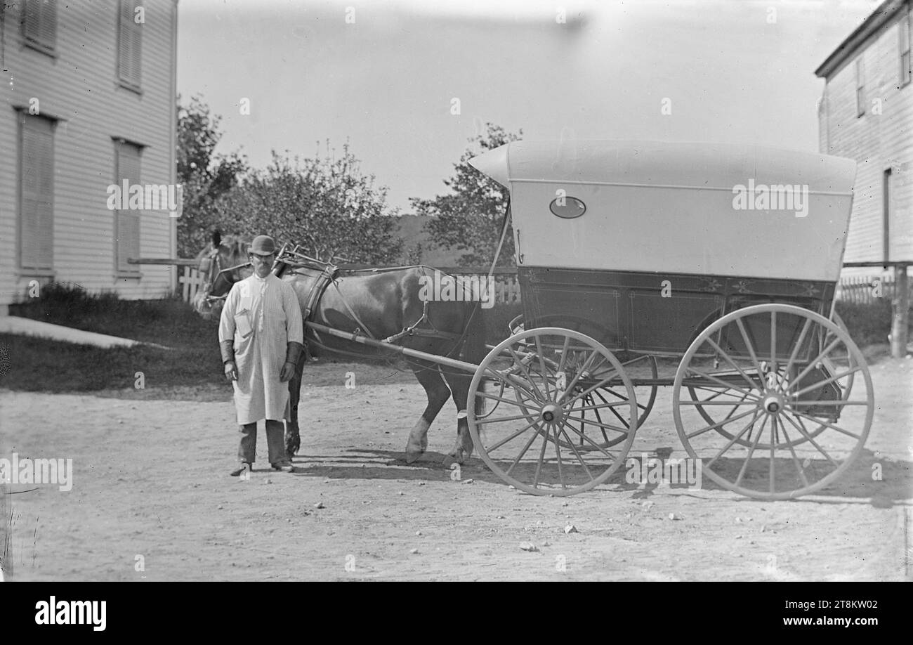 Antique circa 1885 photograph, delivery man with horse and cart. The cart is likely a cold wagon for delivery of refrigerated goods, like milk, meat, or ice. Exact location unknown, probably York County, Maine, USA. SOURCE: ORIGINAL 5x8 GLASS NEGATIVE Stock Photo