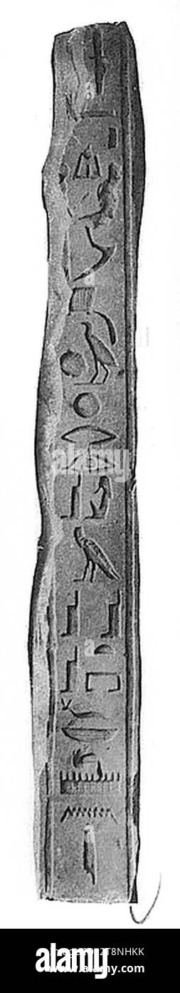 Vertical inscription from Meni's tomb (Petrie Stock Photo - Alamy