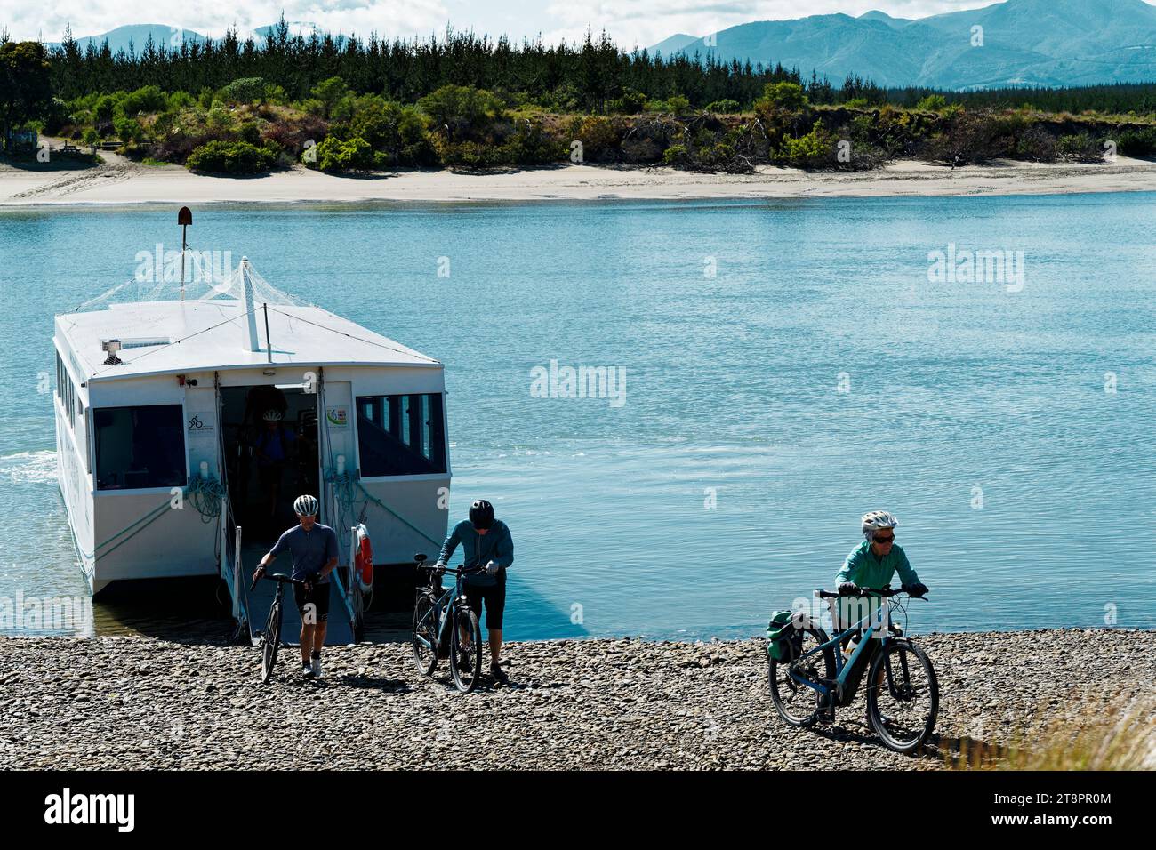 November 5, 2023 Mapua ferry arriving at Mapua from Rabbit Island in