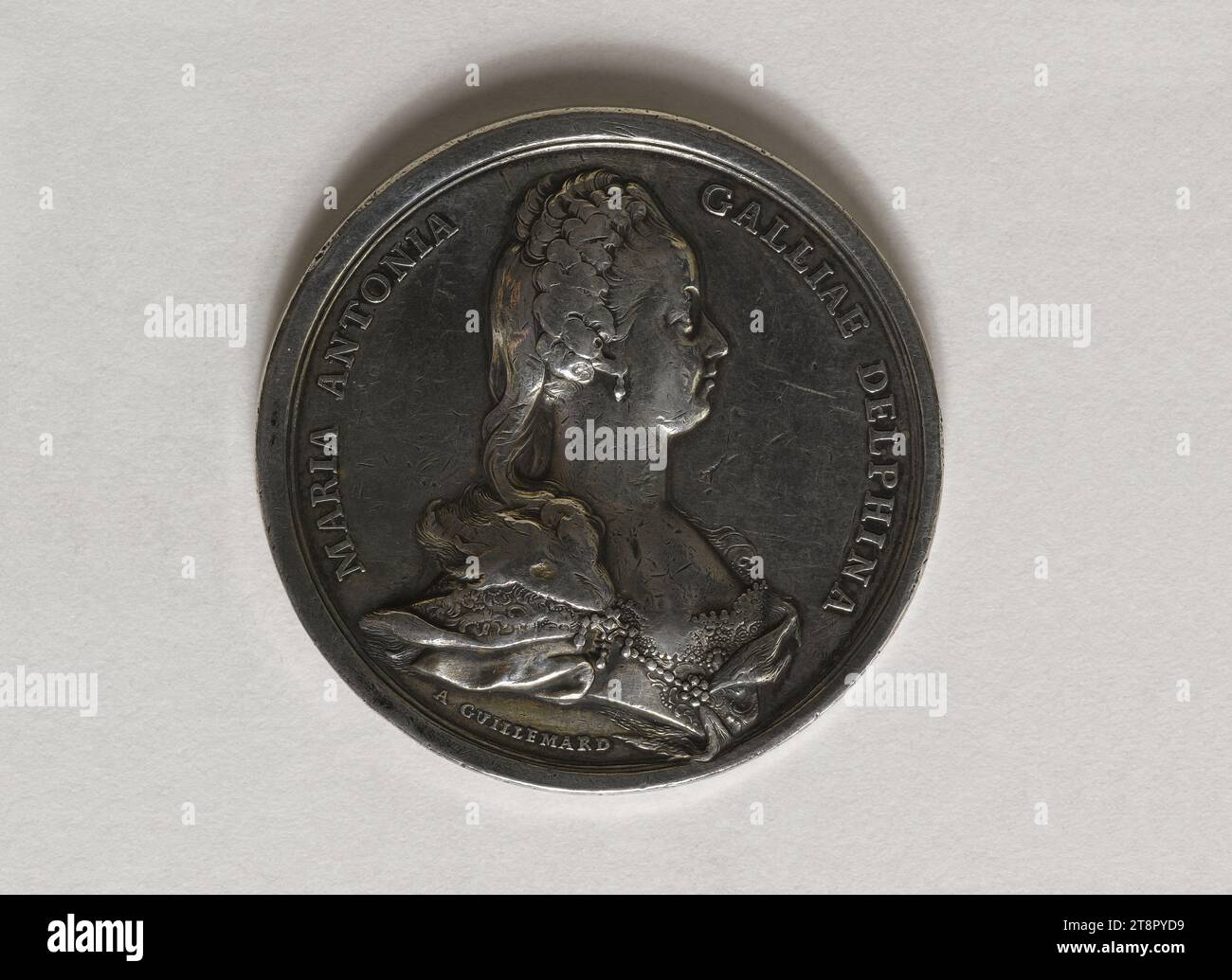 Marie-Antoinette's stay in Gunzburg, April 29, 1770, König, Anton Friedrich, Medal Engraver, Guillemard, A., Medal Engraver, Array, Numismatic, Medal, Dimensions - Work: Diameter: 4.4 cm, Weight (type size): 34.96 g Stock Photo