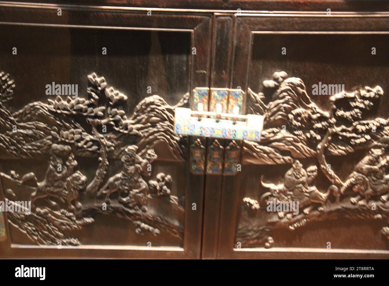 Furniture of Qing Prince Gong (Kung), Exhibit of Qing furniture