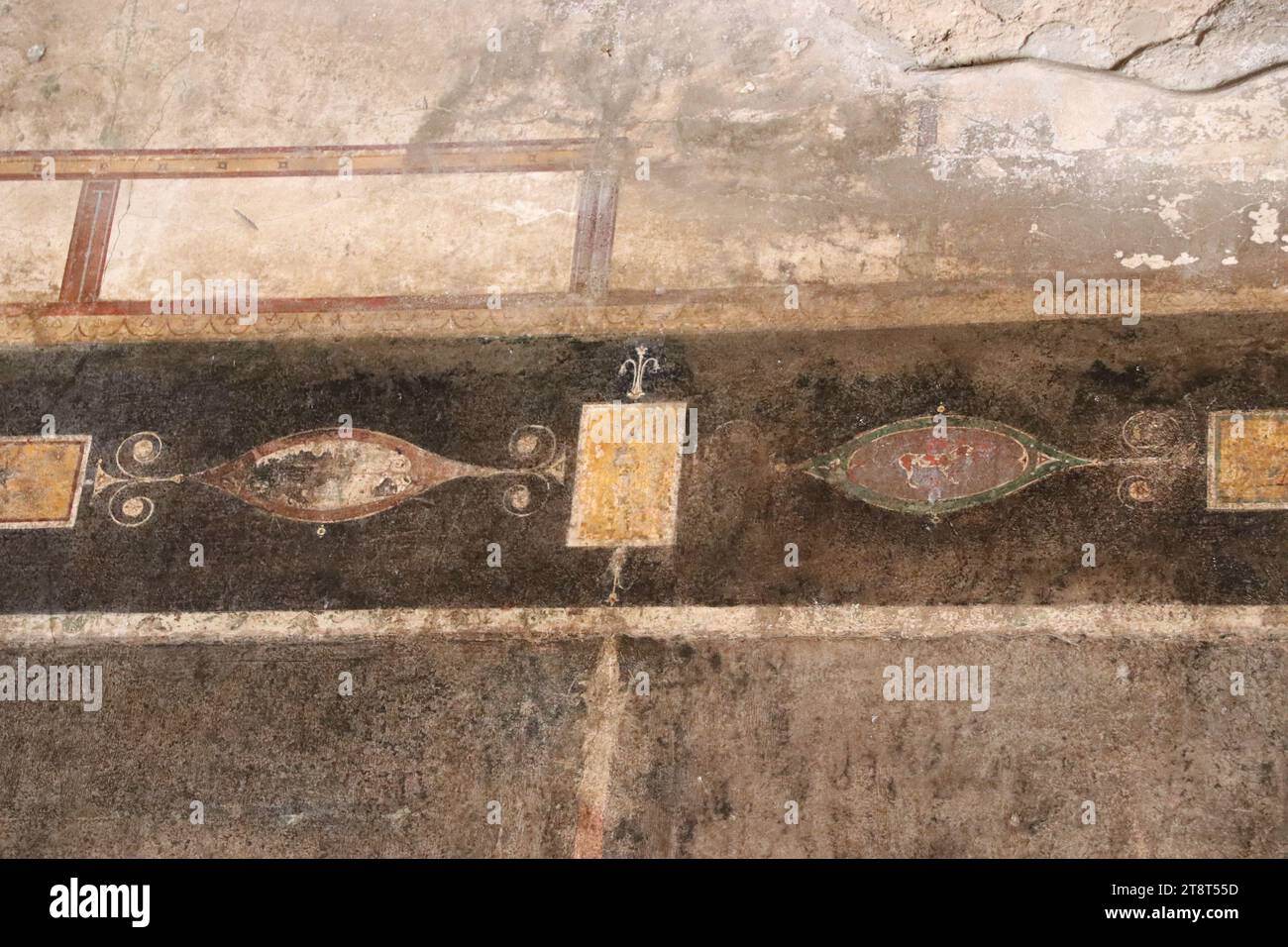 Pompeii Ruins: Villa Of The Mysteries Fresco, Remains Of Roman City ...