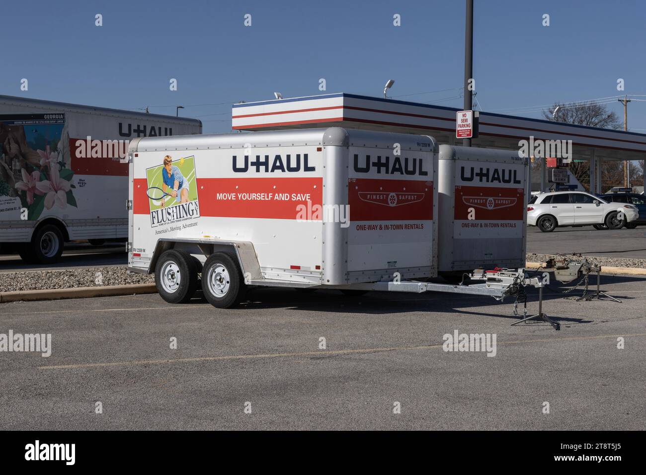 Indianapolis - November 19, 2023: U-Haul Moving Truck Rental Location. U-Haul offers moving and storage solutions. Stock Photo