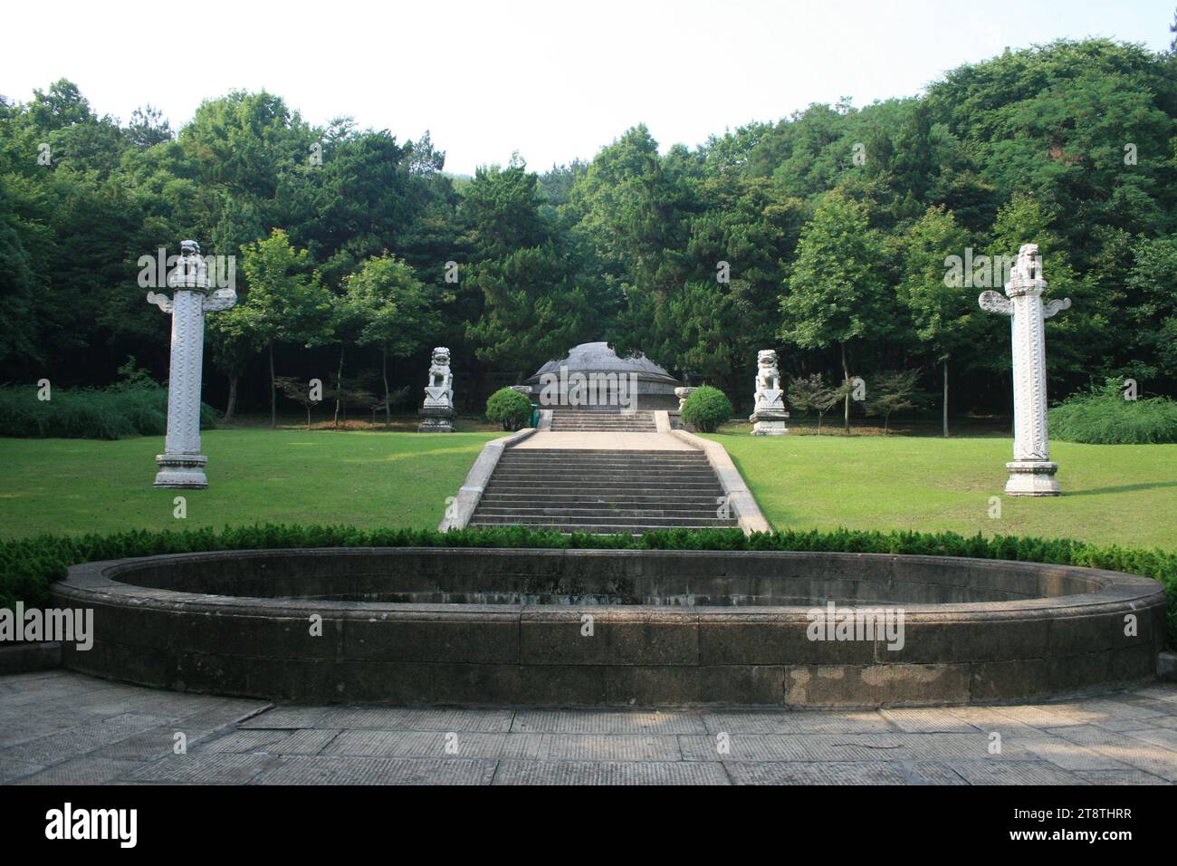 Zijin Shan, Nanjing, China, Linggu Temple Tomb of Tan Yankai, Burial