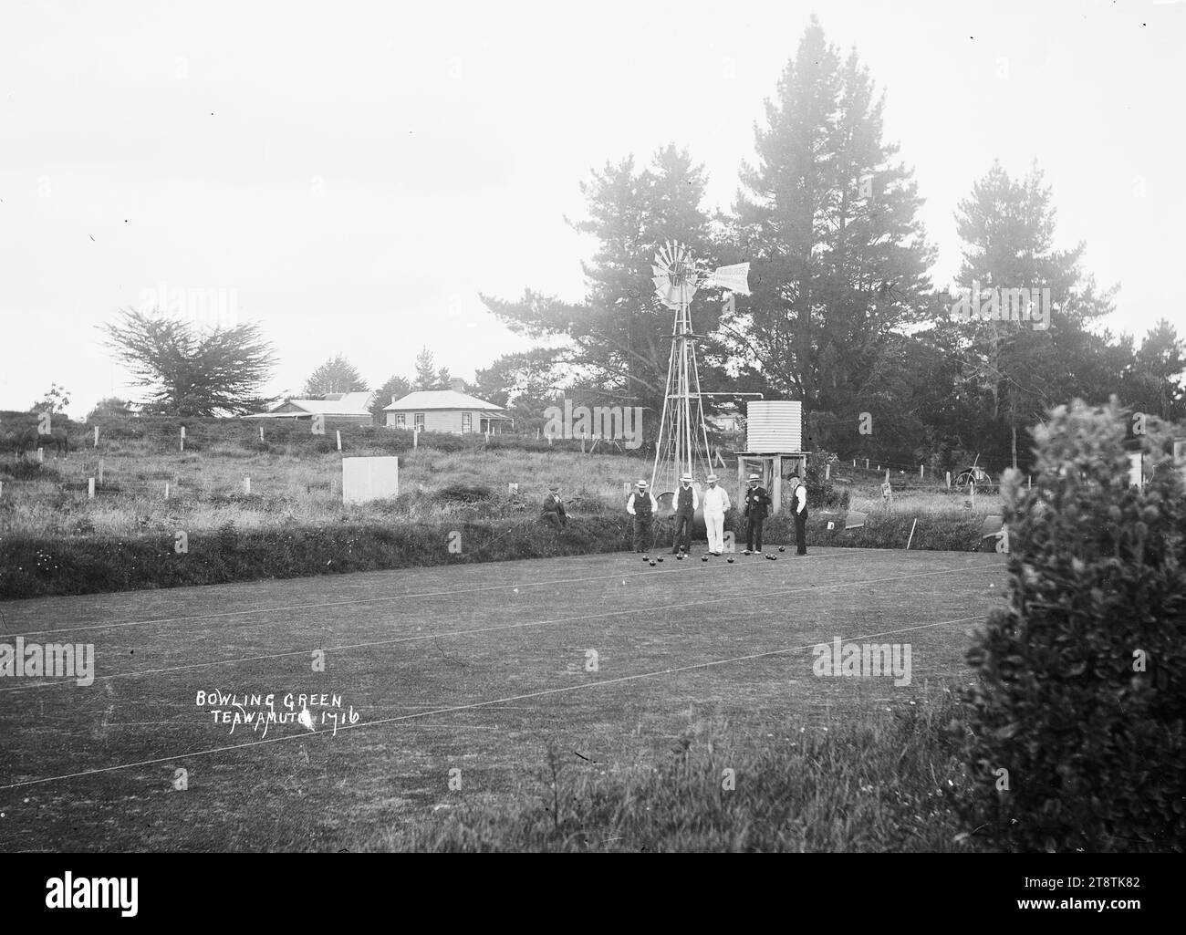 Canada photo postcard Oakville Ontario baseball players c.1910 Canada photo postcard Oakville Ontario baseball players c.1910