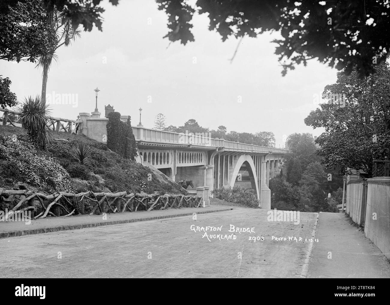 Grafton bridge Black and White Stock Photos & Images Alamy