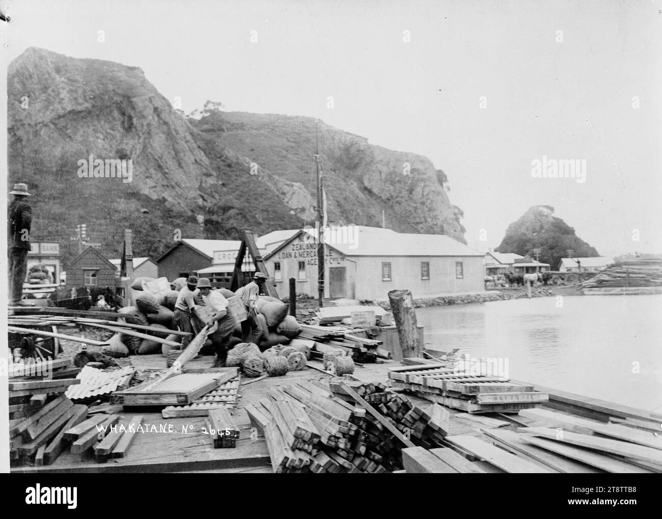 Lifting unidentified items hires stock photography and images Alamy