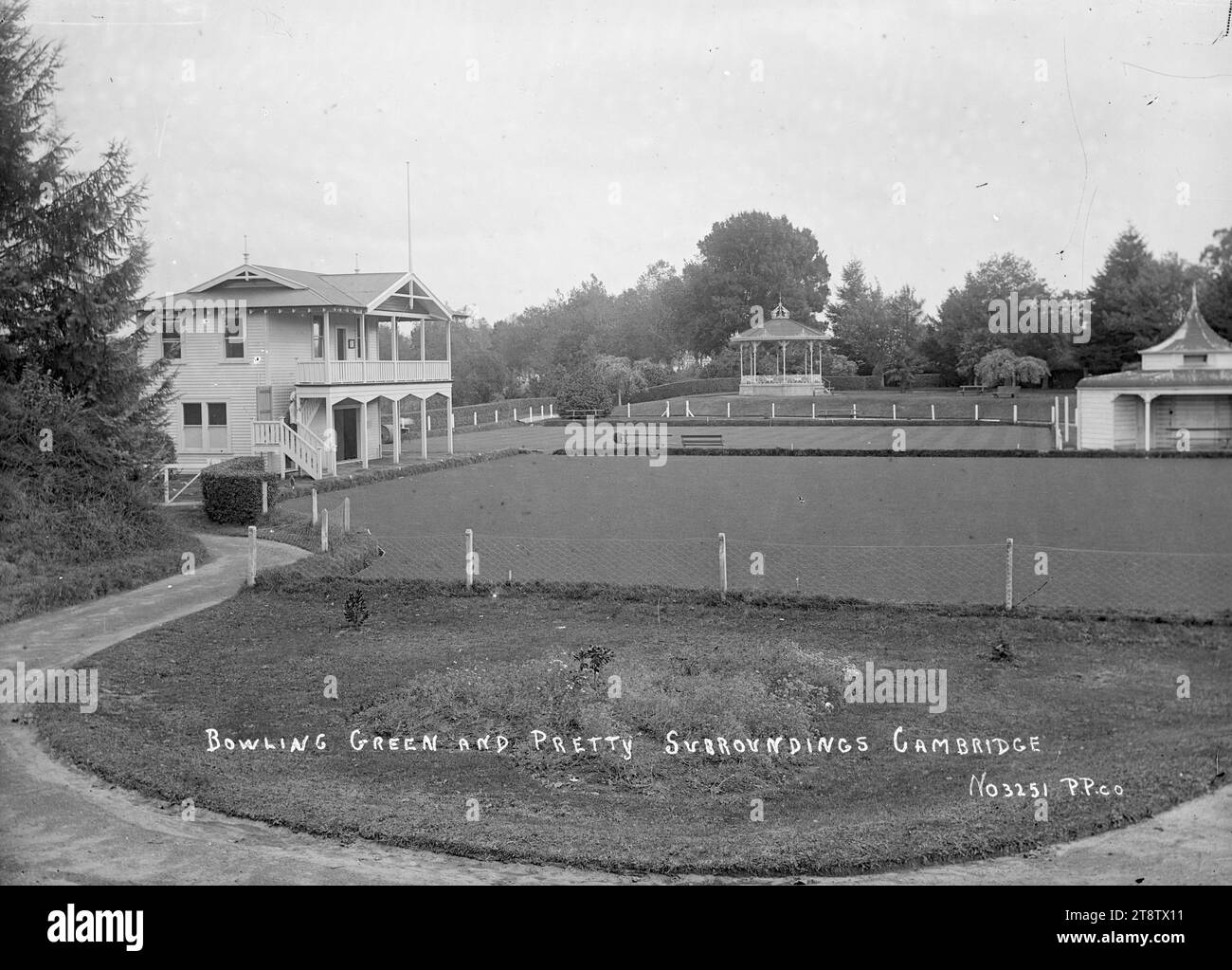 Bowling green at Cambridge, circa 1920s, Cambridge bowling green and clubhouse, with a band rotunda in the middle distance circa 1920-1930 Stock Photo