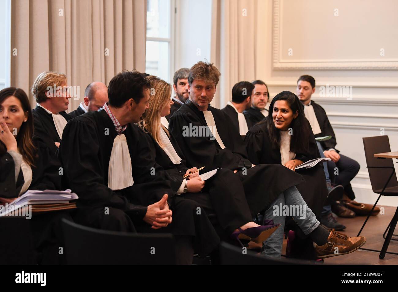 City on assizes hi-res stock photography and images - Alamy
