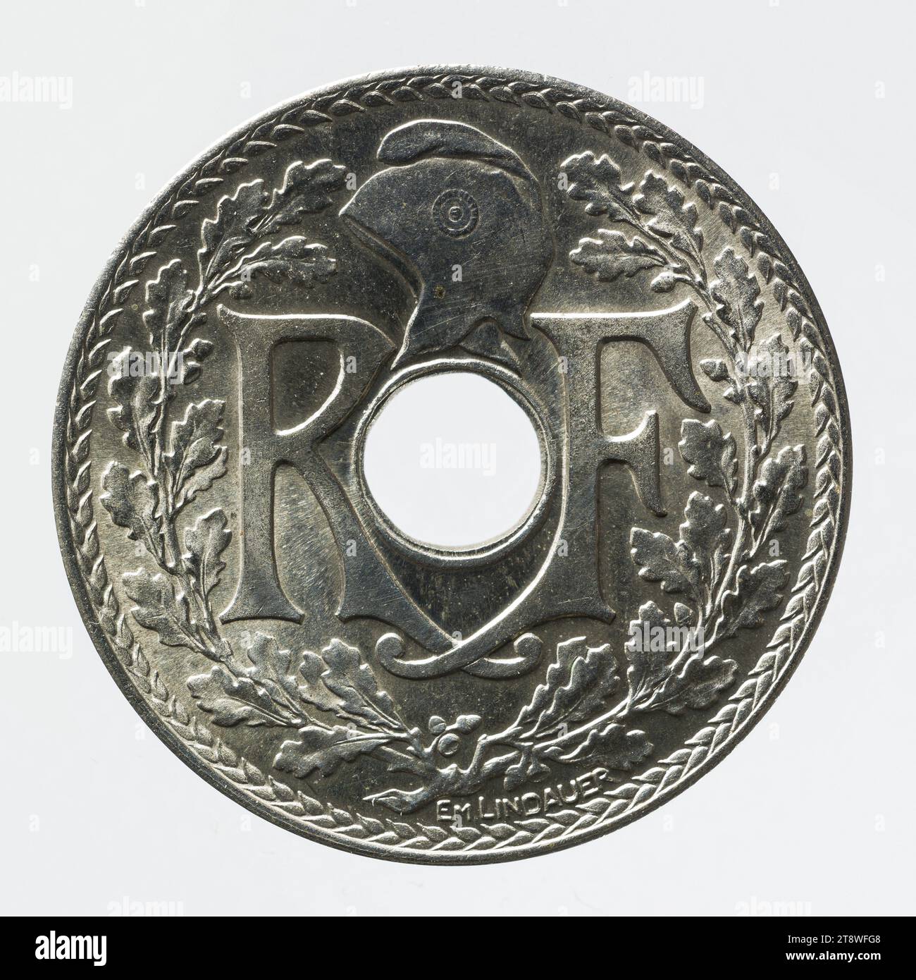 Coin of 25 centimes in nickel bronze of the IIIrd Republic, 1938, Lindauer, Edmond-Emile, Graveur en médailles, Array, Numismatique, Monnaie, Paris, Diameter: 2.4 cm, Weight (type dimension): 4.05 g Stock Photo