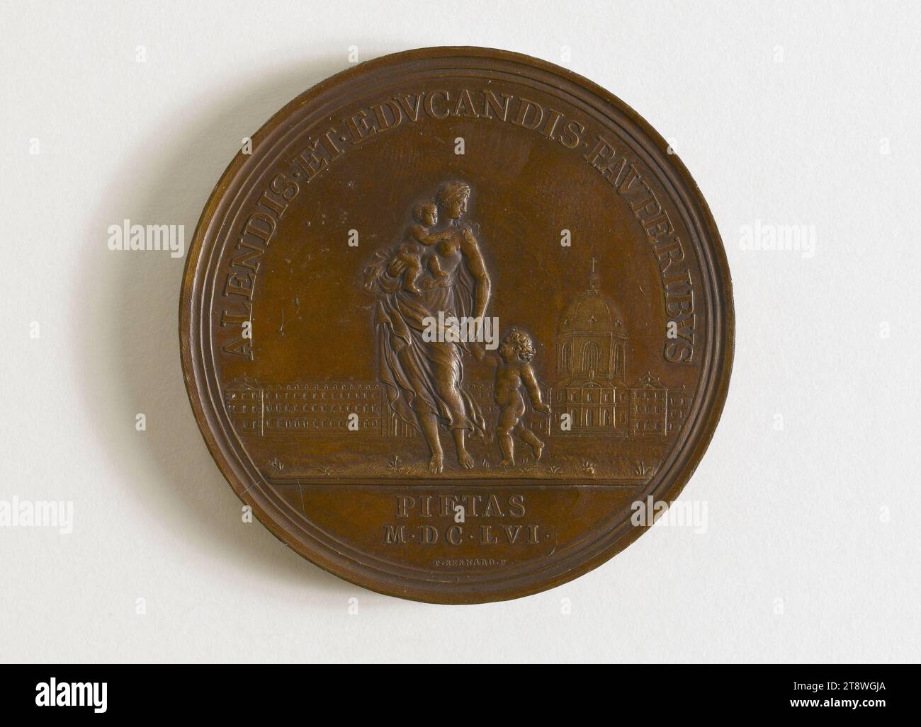 Foundation of the General Hospital (Salpetriere), 1656, Molard, Michel, Engraver in medals, Bernard, Thomas, Engraver in medals, In 1656, Numismatic, Medal, Bronze, Diameter: 6.2 cm, Weight (type size): 99.73 g, Depth: 0.5 cm Stock Photo