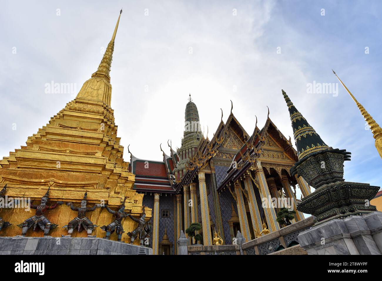 Prasat Phra Dhepbidorn or The Royal Pantheon, Grand Palace, Bangkok, Thailand - The Royal Pantheon is a mixture of Thai-Khmer style constructed by Kin Stock Photo