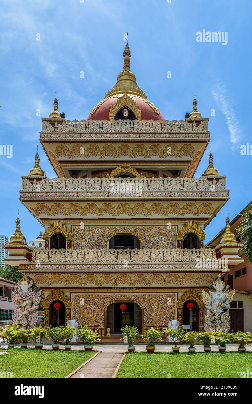 George Town, Penang, Malaysia - March 10th 2018: The Golden Pagoda Bell Tower which was completed in 2011 at the Dhammikarama Burmese Buddhist Temple. Stock Photo