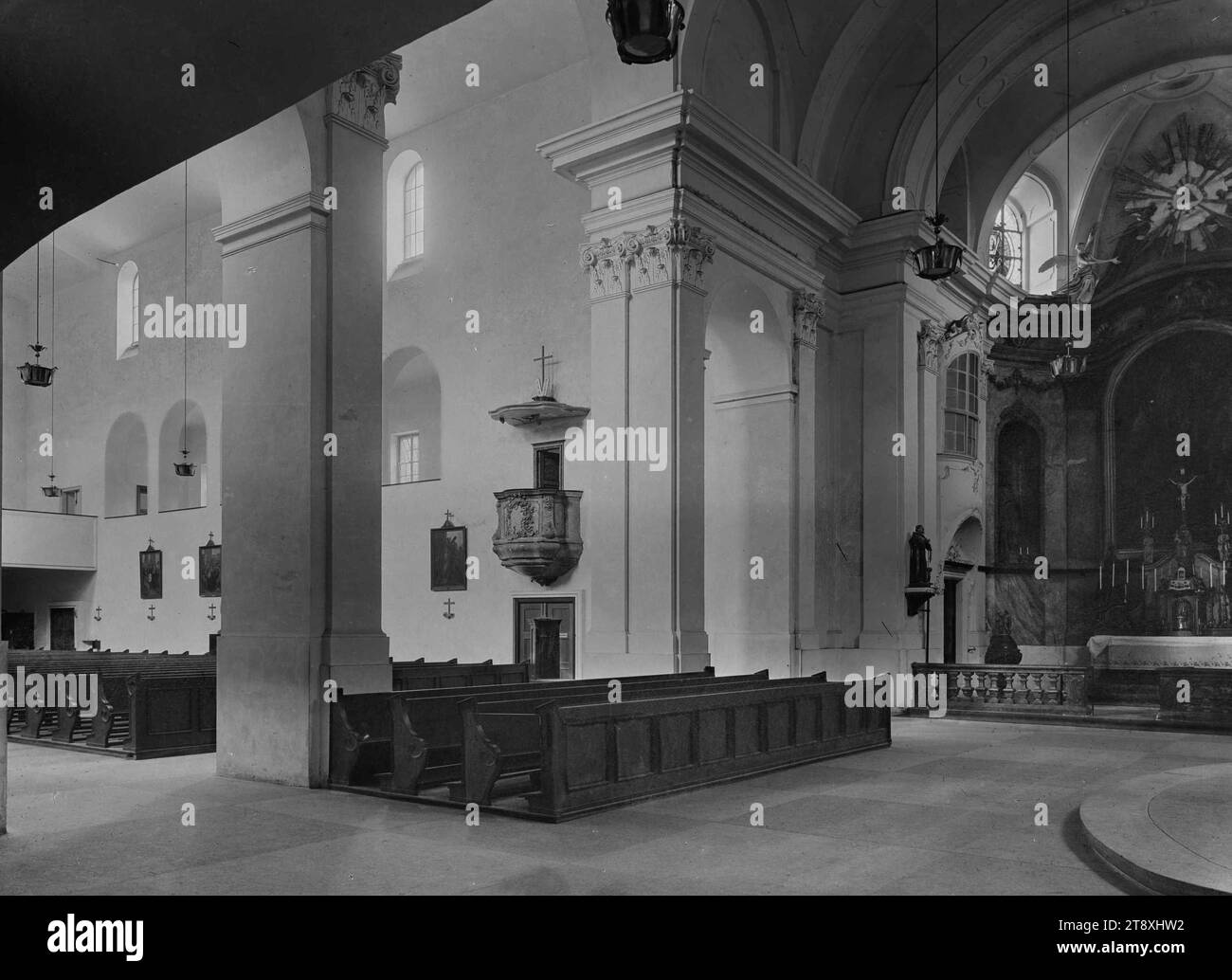 Parish Church of St. Gertrud (18th, Währinger Straße 95), interior view, Martin Gerlach jun. (1879-1944), photographer, Karl Holey (1879-1955), architect, dated c. 1934-1936, glass, negative, height 17.8 cm, width 23.8 cm, architecture, 18th district: Währing, interior of a church, Währinger Parish Church of St. Gertrud, interior  depiction of a building, The Vienna Collection Stock Photo