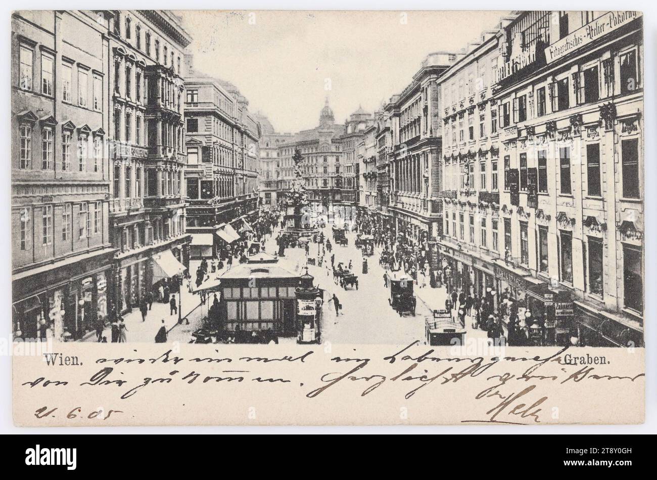Vienna. Graben, Brüder Kohn KG (B. K. W. I.), Producer, 1905, paperboard, Collotype, Inscription, FROM, Vienna, TO, Krumbach, ADDRESS, Frau, Krumbach bei Edlitz, Aspangbahn, MESSAGE, Congratulations to you, your husband and the new phil Doctor! We have to wait a long time for such dignities. On 1.7. I am going to Gutenstein. Perhaps you will send me a sign of life from you there, Sincerely yours [name], 21.6.05, Media and Communication, Postcards with transliteration, 1st District: Innere Stadt, the usual house or row of houses, flat-building, apartment house, house combined with store Stock Photo