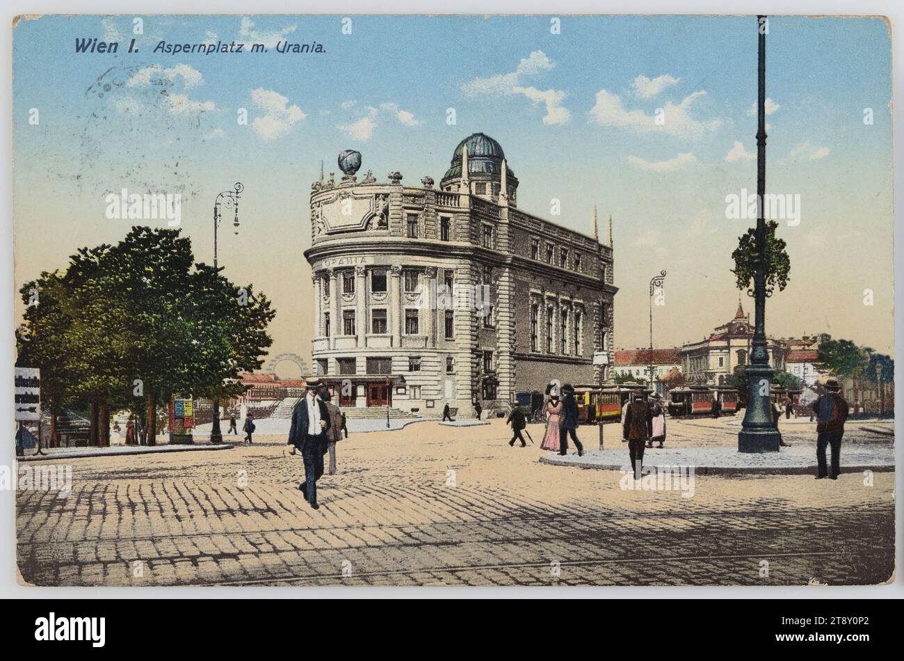 Vienna I. Aspernplatz m. Urania, Verlag Anton Böhm, Wien (A. B. & Co., Vienna), Producer, 1912, coated paperboard, photochrome, height×width: ca. 9×14 cm, Inscription, FROM, Wien 1, Aspernplatz, TO, Krumbach bei Edlitz, N.Ö., ADDRESS, Hochwohlg., Frau., Krumbach bei Edlitz, MESSAGE, 14.9.1912, Liebste Mitzi!, Heartfelt greetings and congratulations for tomorrow (signature), Also, all the best wishes from Emma, Education and Training, Science and Technology, Ringstraße, Media and Communication, Postcards with transliteration, 1st District: Innere Stadt, with people, Urania, handwriting Stock Photo