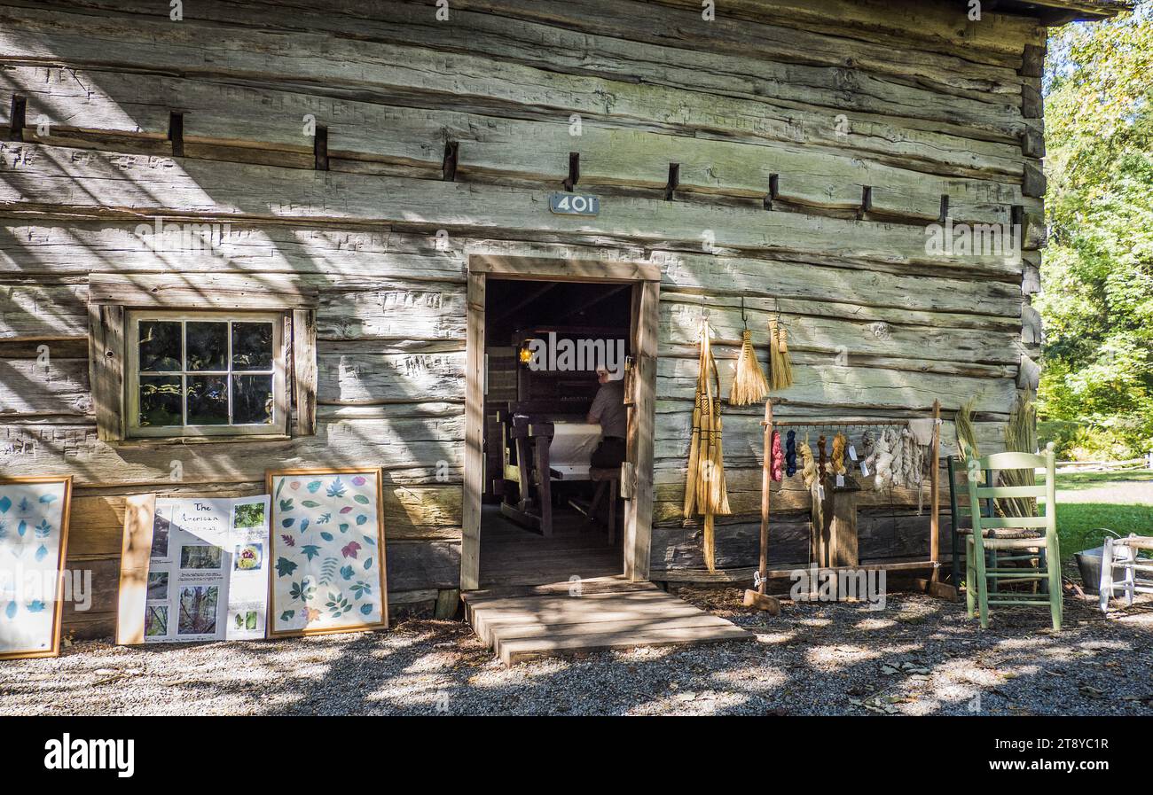 Demonstration cabin, Mabry Mill, Blue Ridge Parkway, Virginia, USA Stock Photo