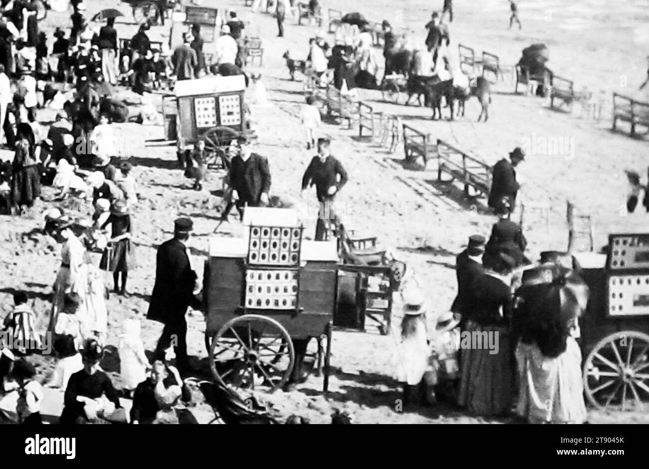 Early 1900s photographers hi-res stock photography and images - Alamy