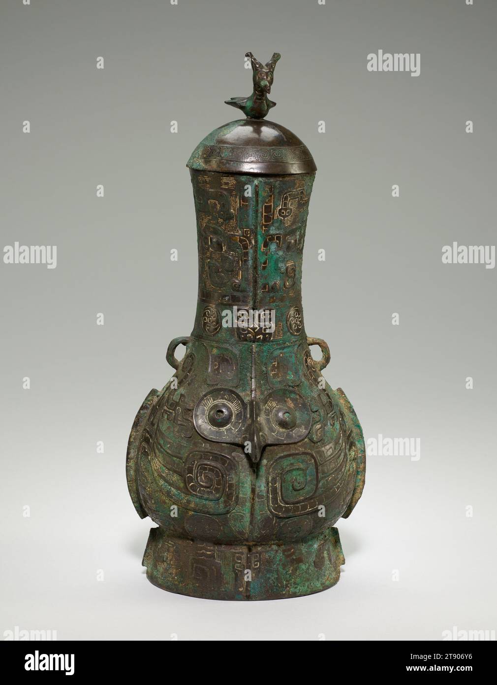 Ritual Wine Vessel, 12th-11th century BCE, 10 7/8 × 5 × 4 5/8 in., 2.9 ...