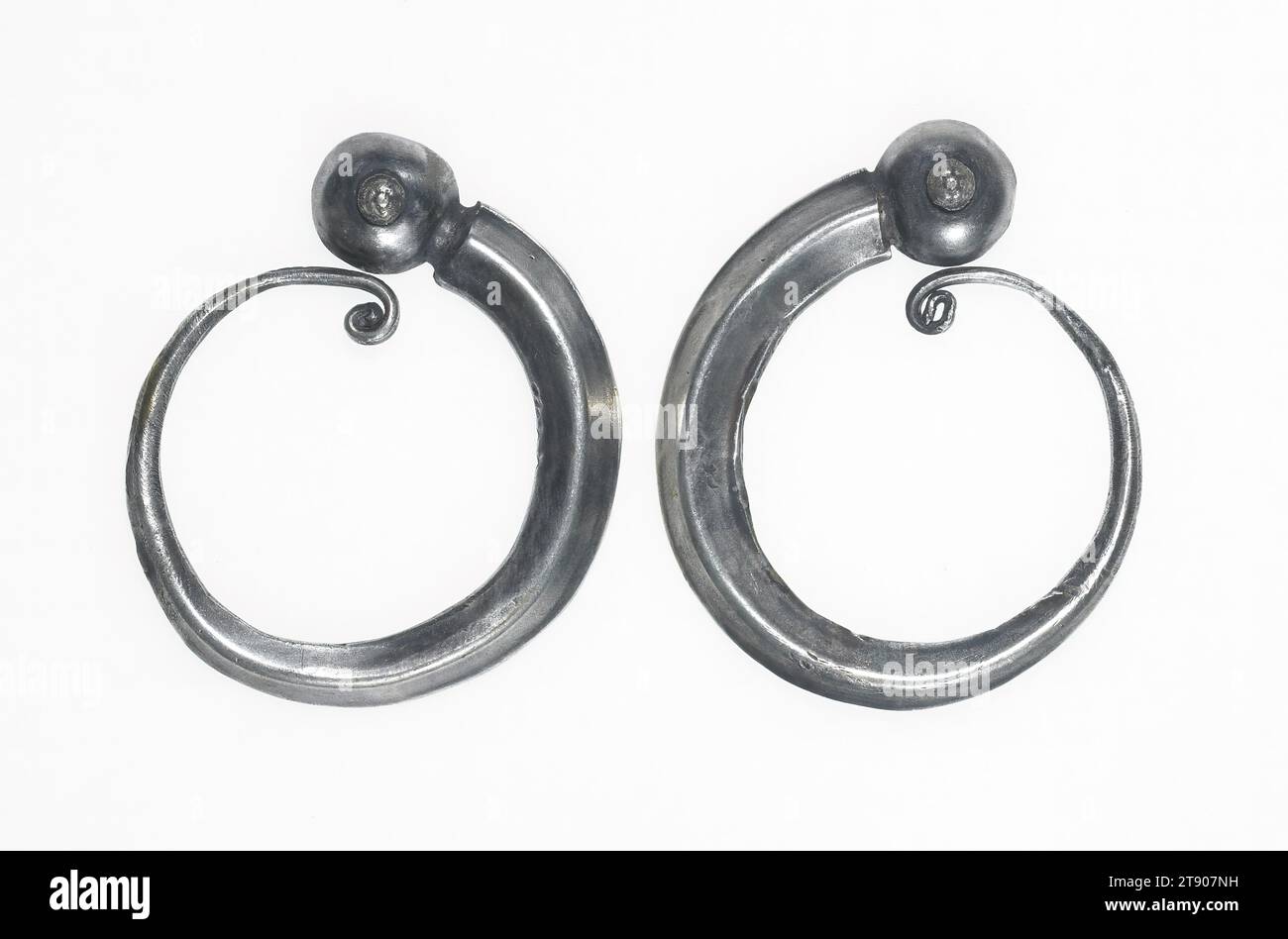 Pair of Earrings, 2 1/4 x 2 3/8 x 3/8 in. (5.72 x 6.03 x 0.95 cm) (a)2 1/4 x 2 3/8 x 3/8 in. (5.72 x 6.03 x 0.95 cm) (b), Silver, China Stock Photo
