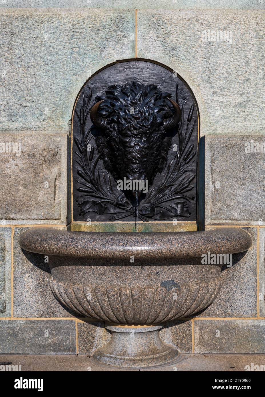 Bison Sculpture and Drinking Fountain at Iowa State Capitol in Des Moines Stock Photo