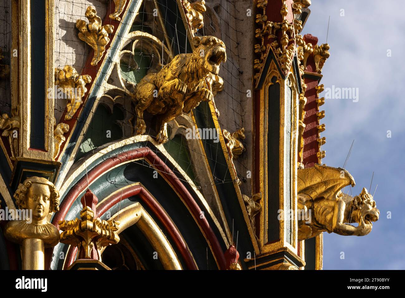 Painted and Gilt Schonnerbrunnen in Hauptmarkt Square, Nuremberg, Bavaria, Germany Stock Photo