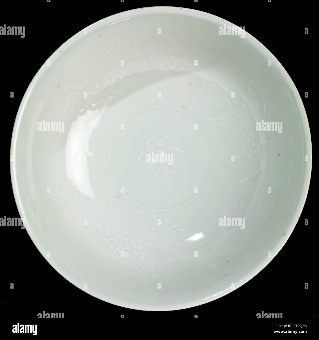 https://c8.alamy.com/comp/2T90J2G/bowl-1280-1368-h3-x-dia7-14-in-shufu-ware-porcelain-with-moulded-dcor-under-clear-glaze-china-13th-14th-century-the-yuan-dynasty-1280-1368-was-an-era-of-experiment-and-innovation-for-kilns-in-the-vicinity-of-ching-te-chen-in-kiangsu-province-one-of-the-distinct-porcelain-types-to-evolve-was-shu-fu-which-takes-its-name-from-the-low-relief-moulded-characters-shu-and-fu-meaning-privy-council-that-often-appear-as-they-do-here-on-the-inside-of-the-bowls-and-small-dishes-shu-fu-ware-is-generally-carefully-potted-with-fine-hard-bodies-and-thick-opaque-white-glazes-2T90J2G.jpg