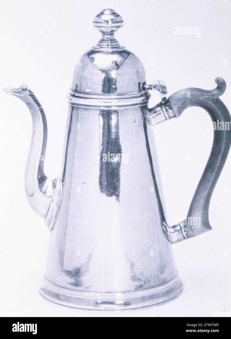 Coffee pot, c. 1710-1715, Edward Yorke, English, active 1702-1732, 9 1/2 x 7 3/4 x 5in. (24.1 x 19.7 x 12.7cm), Silver, England, George I Stock Photo