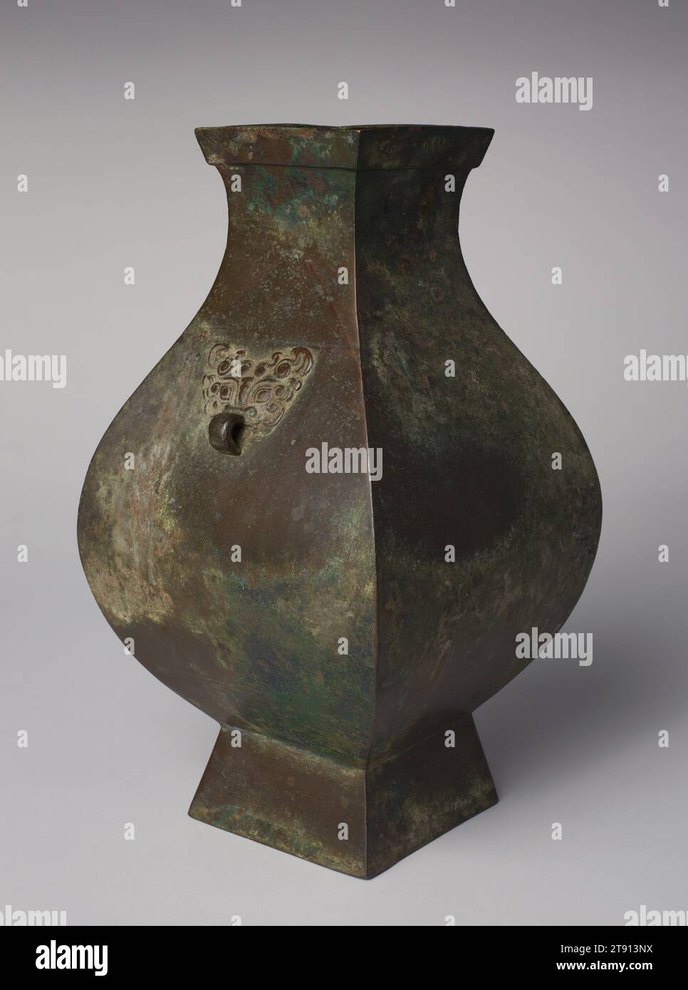 Fang Hu (Storage Jar), 1st-2nd century, 13 1/2 x 7 1/4 in. (34.29 x 18. ...