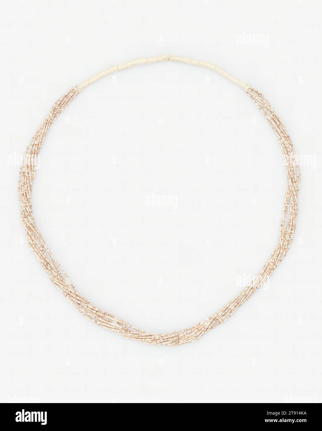 Necklace, 20th century, 13 1/2 in. (34.3 cm), Heishi, United States, 20th century Stock Photo