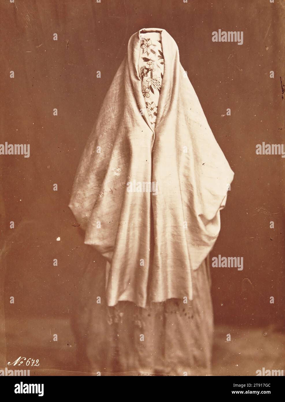 Sans titre, femme voilée, 1870-1879, Félix Bonfils, French, 1831 - 1885, 8 13/16 x 6 5/8 in. (22.38 x 16.83 cm) (image)14 x 11 in. (35.56 x 27.94 cm) (mount), Albumen print, France, 19th century Stock Photo