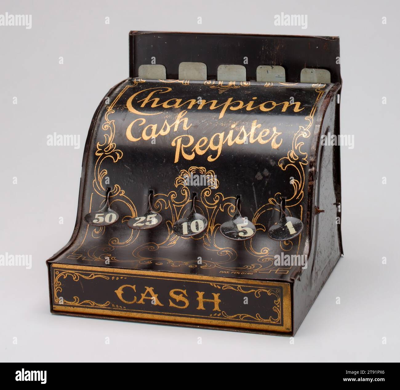 Champion Cash Register' still bank, early 20th century, 3 1/2 x 3 1/2 x 5 in. (8.89 x 8.89 x 12.7 cm), Tin, pigment, United States, 20th century Stock Photo