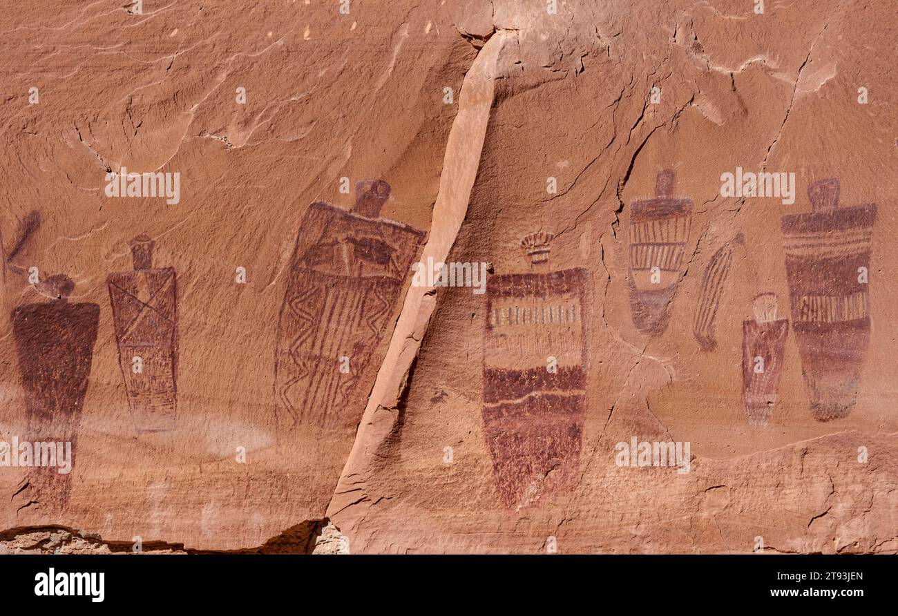 Pictographs, Great Gallery section, Horseshoe Canyon, Canyonlands