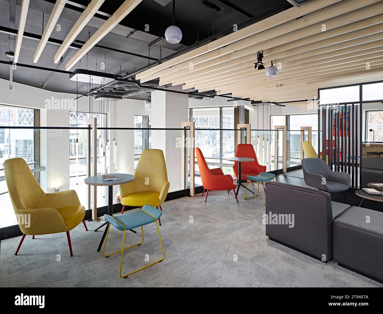 Social space 'the Balcony'. Altus House, Leeds, United Kingdom. Architect: O'Connell East Architects, 2022. Stock Photo