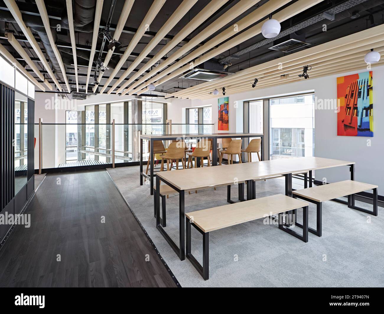 Social space 'the Balcony'. Altus House, Leeds, United Kingdom. Architect: O'Connell East Architects, 2022. Stock Photo