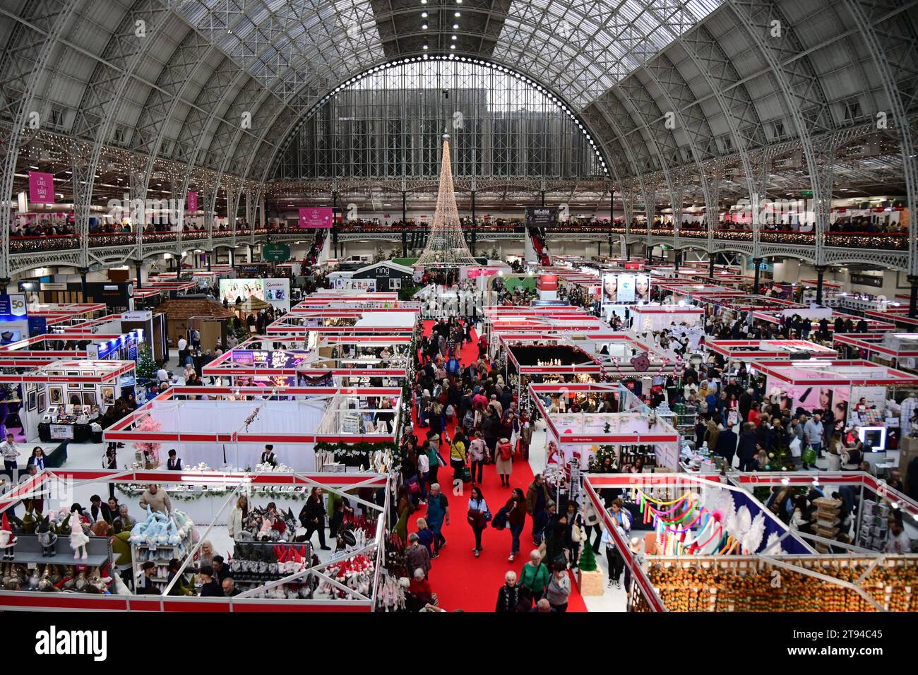 Christmas In London 2025 Tickets Willy Julietta