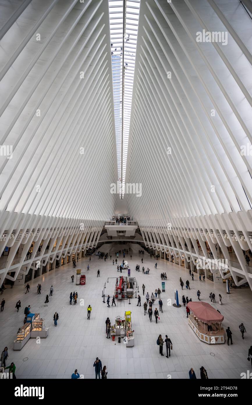 Wtc Path PATH station at World Trade Center in New York Stock Photo - Alamy