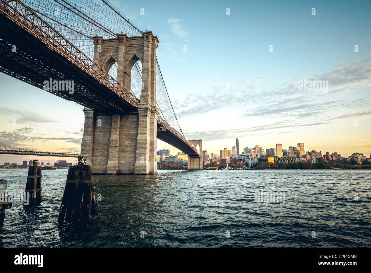 Image of the Brooklyn Bridge at sunset Stock Photo - Alamy