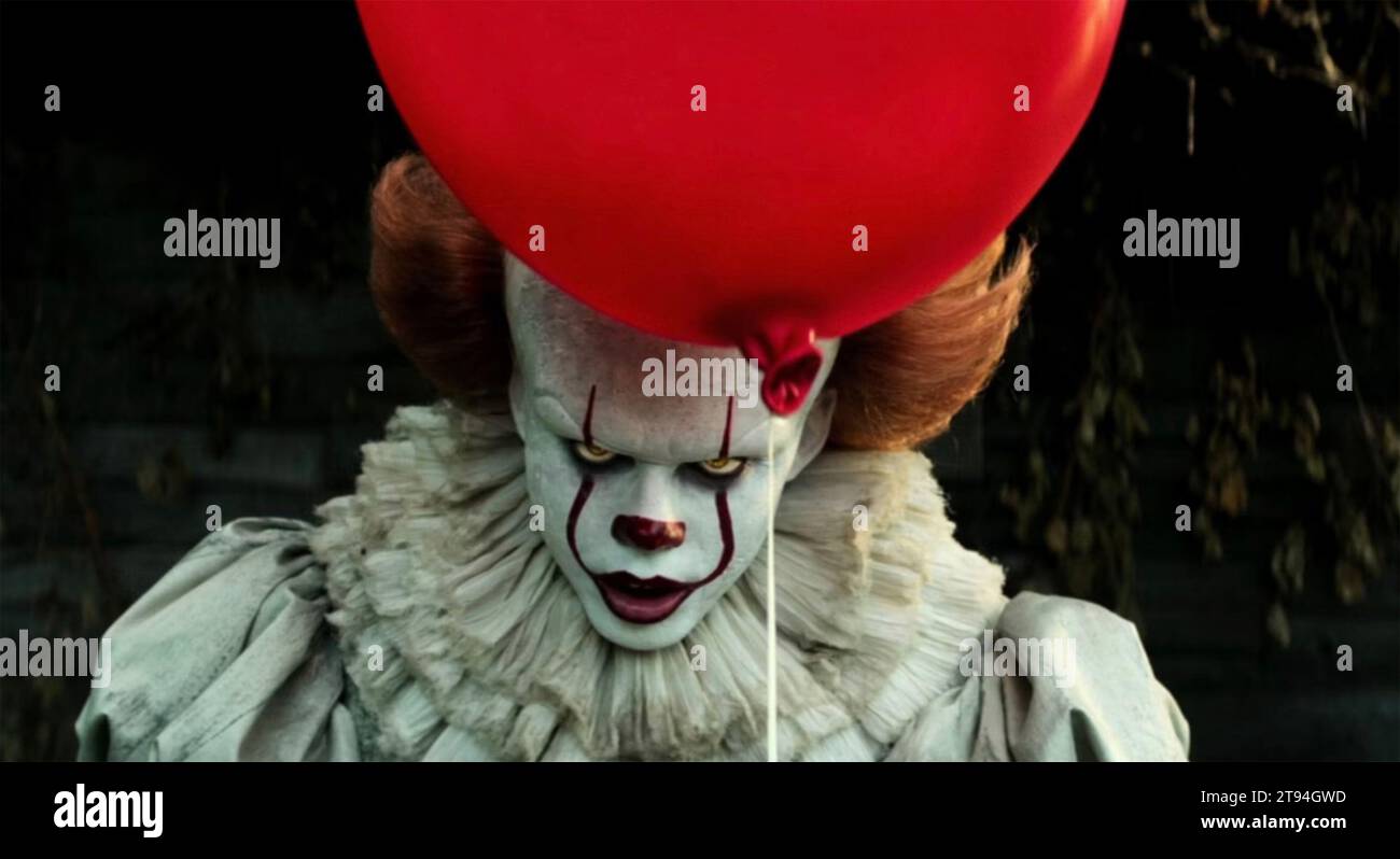 IT  1990 film Warner Bros. Pictures  with Tim Curry Stock Photo