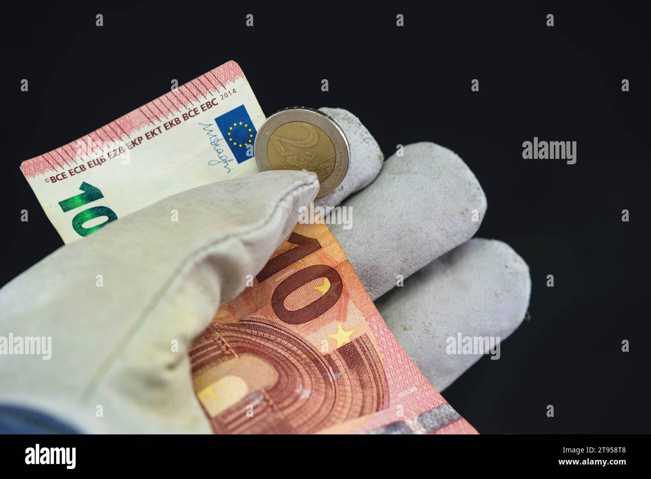 Mindestlohn, minimum wage in Germany, of 12 ? in construction sector Stock Photo Alamy