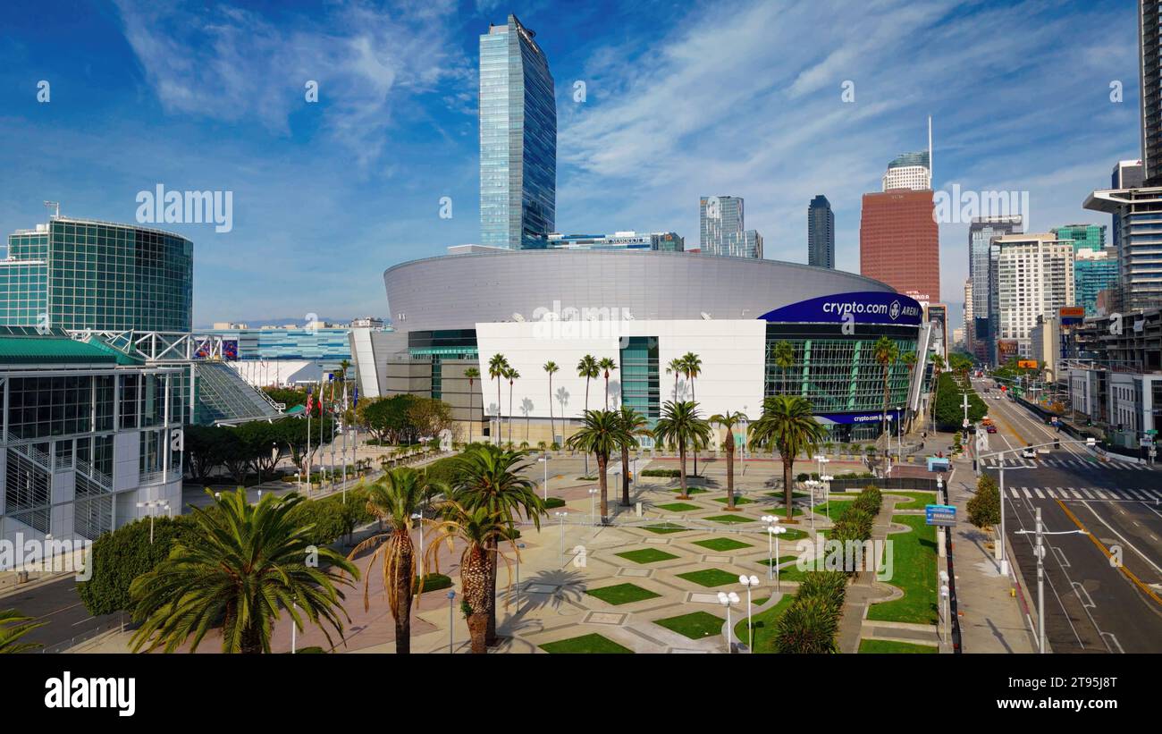 Crypto Com Arena in Downtown Los Angeles former Staples Arena from above -  Los Angeles Drone footage - LOS ANGELES, UNITED STATES - NOVEMBER 5, 2023  Stock Photo - Alamy