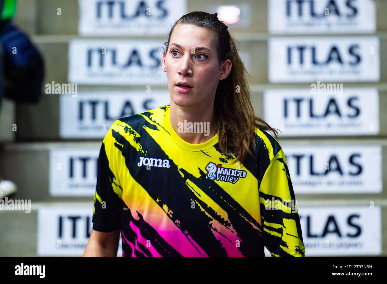 Treviso, Italy. 22nd Nov, 2023. Robin De Kruijf of Prosecco Doc Imoco Conegliano seen before the LVF Serie A1 2023/24 volleyball match between Prosecco Doc Imoco Conegliano and Roma Volley Club at Palaverde stadium. Final score; Prosecco Doc Imoco Conegliano 3:0 Roma Volley Club. Credit: SOPA Images Limited/Alamy Live News Stock Photo