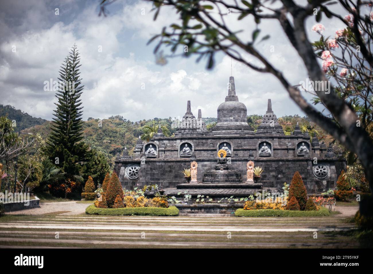 Mengwi temple bali sunset hi-res stock photography and images - Alamy