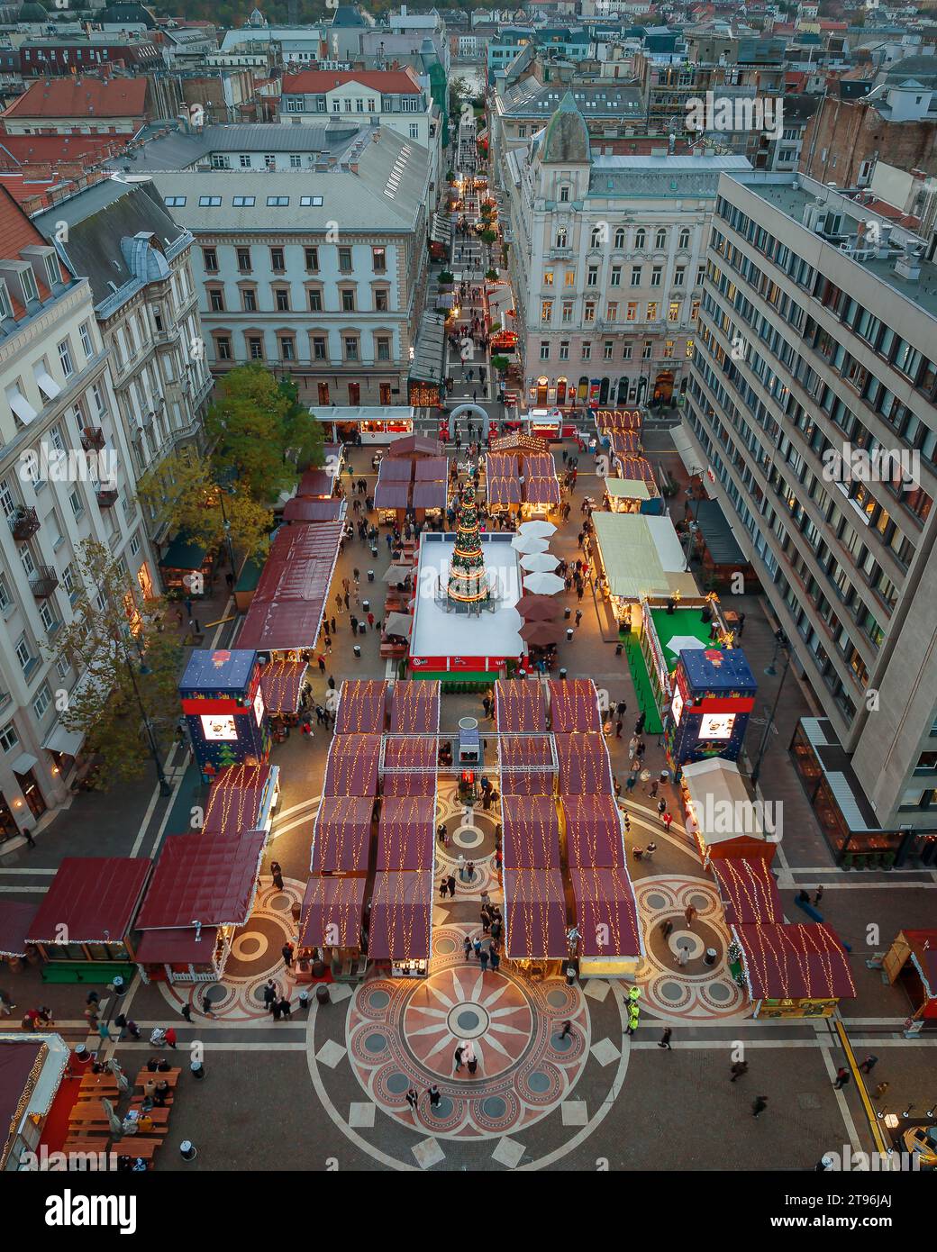 Famous Christmas market what name is Basilica advent in Budapest ...